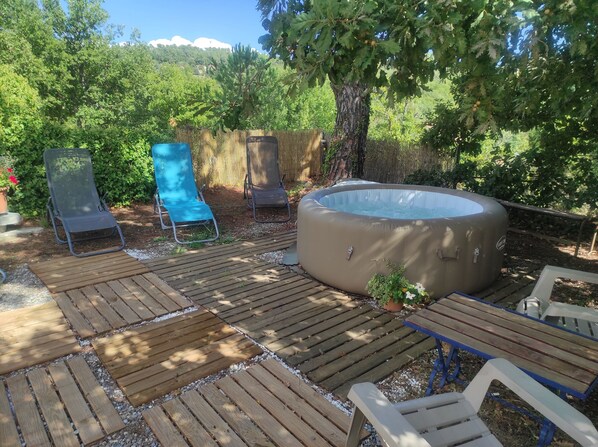 Bubbelpool utomhus