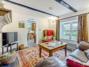 Living room | Pickle Cottage, Freshwater