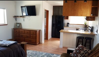 Private Alaskan Cabin on 1 Acre, pet friendly