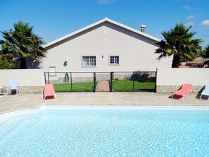 Propriété, Maison, Domicile, Bâtiment, Piscine, Immobilier, Villa, Vacances, Architecture, Loisir