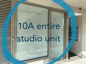 Studio front 