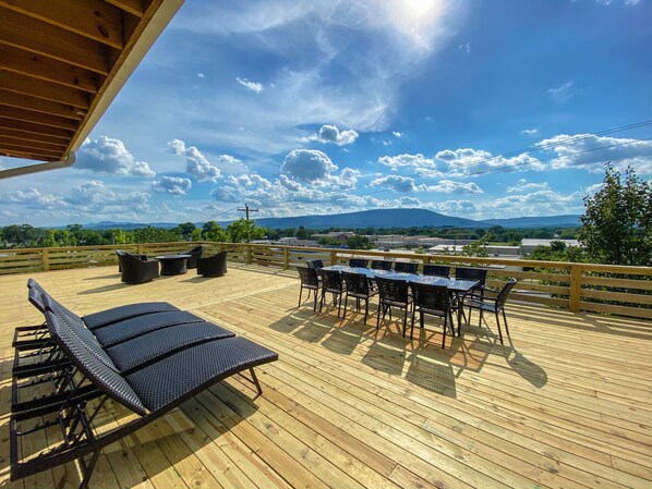 Entertaining deck with  Chattanooga view 