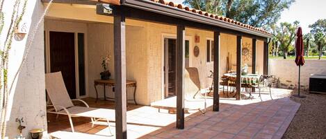 Front courtyard is very private and almost all day sunshine