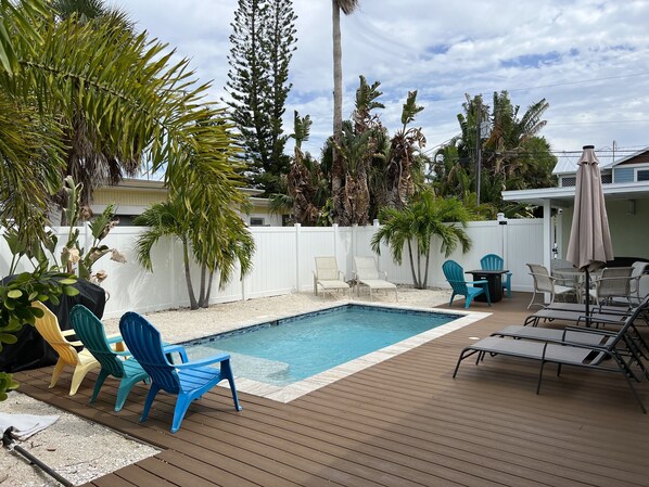 Pool (1)