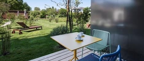 Apartment Im Grünen, 27 qm, 1 Wohn-/Schlafzimmer, Terrasse, max. 2 Personen