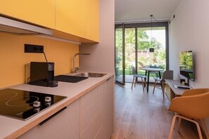 Apartment Im Grünen, 27 qm, 1 Wohn-/Schlafzimmer, Terrasse, max. 2 Personen