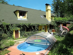 Eigentum, Haus, Wohngebiet, Schwimmbad, Grundeigentum, Zuhause, Gebäude, Hinterhof, Garten, Freizeit