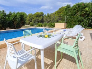 Cloud, Table, Water, Furniture, Sky, Azure, Building, Chair, Outdoor Furniture, Tree