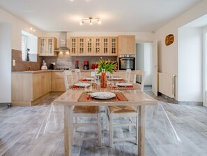 Countertop, Cabinetry, Furniture, Table, Kitchen, Wood, Interior Design, Sink, Flooring, Floor