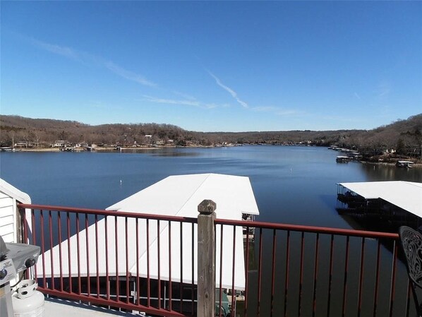 Deck overlooking Big Niangua Arm