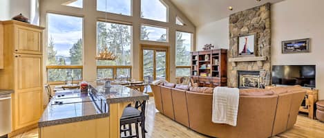 Breckenridge Vacation Rental | 4BR | 3.5BA | 2,290 Sq Ft | Stairs Required