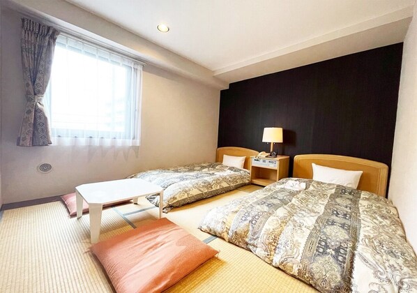 A Japanese-style twin room that is popular with children. The size of the room is 20㎡.