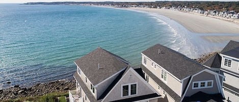 Vue sur la plage ou l’océan