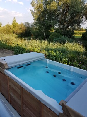 Bubbelpool utomhus