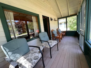 Huron Cabin has a wonderful fully screened in porch