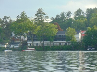 Lakefront on Winnisquam