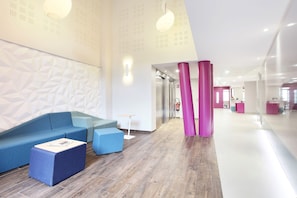 The welcoming lobby provides a lounge area for guests to relax.