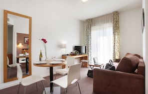 Come and stay in our charming apartment in Lyon!