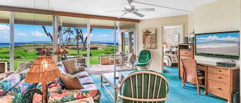 Ground Floor Vacation Rental 2 Bedroom with beautiful unobstructed ocean views!