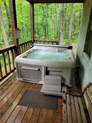 Hot Tub on Lower Deck
