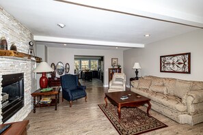 Living Room - fireplace is not available for use