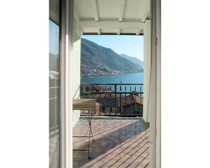 Propriété, Pièce, Maison, Fenêtre, Balcon, Bâtiment, Daylighting, Immobilier, Domicile, Design Intérieur