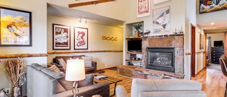 Breckenridge Vacation Rental | 3BR | 3BA | 1,300 Sq Ft | Stairs Required