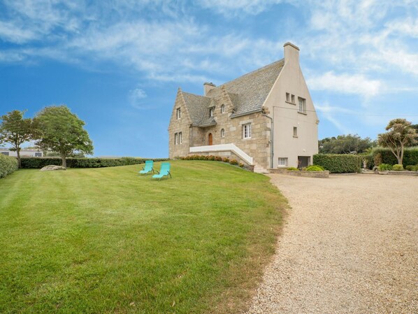 Cloud, Sky, Property, Plant, Tree, Building, Land Lot, Natural Landscape, Grass, Cottage