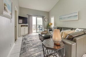 Living Room | Central A/C