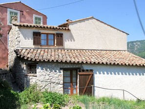 Proprietà, Casa, Costruzione, Tetto, Zona Residenziale, Casa, Area Rurale, Parete, Architettura, Immobiliare