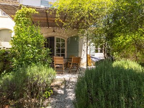 Shrub, Garden, Home, Outdoor Furniture, Shade, Door, Spring, Cottage, Backyard