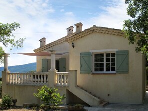 Nuage, Ciel, Bâtiment, Plante, Fenêtre, Arbre, Maison, Lot Terre, Porte