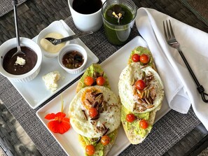 Gourmet Breakfast! OMG!
