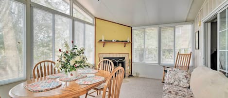 Branford Vacation Rental | 2BR | 2BA | Stairs Required | 1,000 Sq Ft