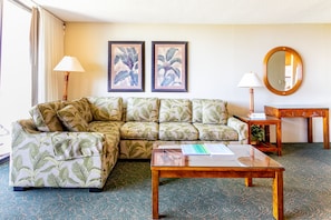 Aston Kaanapali Shores 828