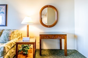 Aston Kaanapali Shores 828