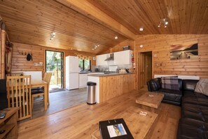 Living room / Kitchen