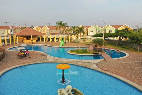 Recreation area with pool and nice neighborhood