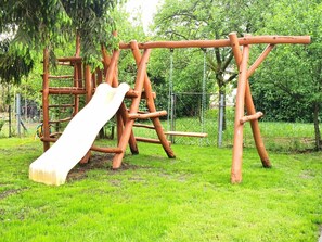 Plant, Tree, Wood, Grass, Playground, Leisure, Recreation, Grass Family, Outdoor Play Equipment, Chute