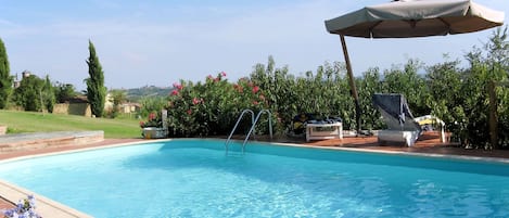 Piscine, Propriété, Loisir, Vacances, Recours, Immobilier, Maison, Bâtiment, Villa, Domicile