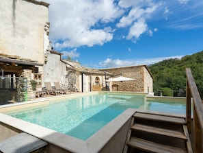 Eigentum, Schwimmbad, Gebäude, Haus, Estate, Grundeigentum, Azurblau, Villa, Die Architektur, Urlaub