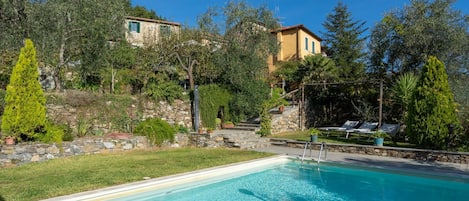 Propriété, Piscine, Immobilier, Maison, Zone Résidentielle, Biens, Bâtiment, Loisir, Domicile, Villa