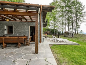Plant, Property, Building, Sky, Shade, Wood, Tree, Land Lot, House, Cottage