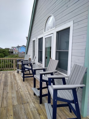 New chairs! View of the dune crossover and hear the ocean while sipping coffee!