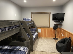Downstairs Bunkbeds Room with Flat Screen TV