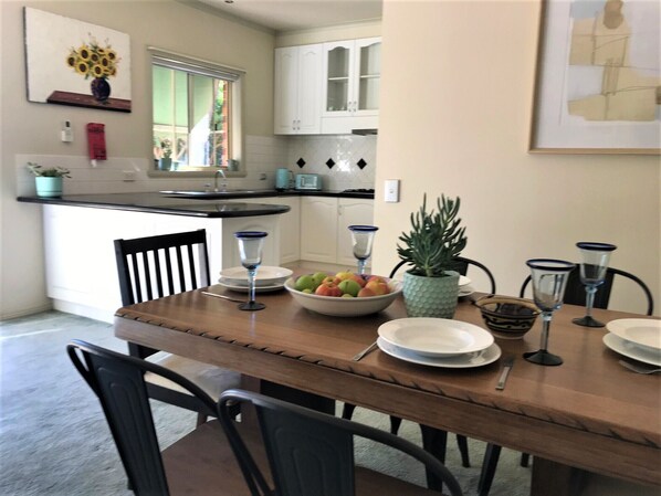 Open plan living, kitchen and dining area