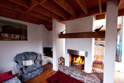 Achill Cottages no.1 - sleeps 6 guests  in 3 bedrooms