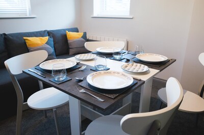 Flat No 3 central Beaconsfield - easy walk to Station, NFTS shops & restaurants 