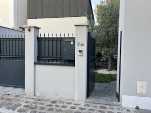 Enceinte de l’hébergement