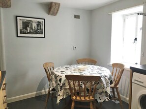 Kitchen/diner | Oak Cottage, Lowther, near Pooley Bridge